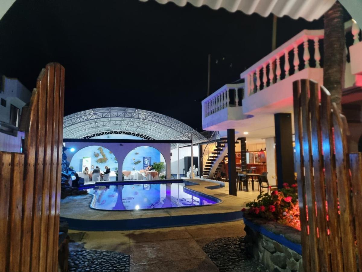 Fernandina Hotel & Spa Puerto Ayora  Dış mekan fotoğraf