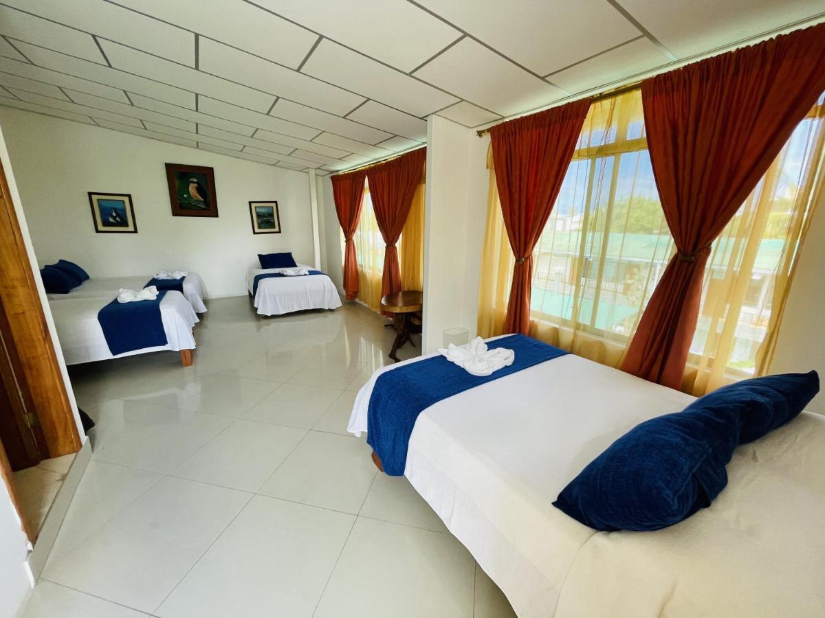 Fernandina Hotel & Spa Puerto Ayora  Dış mekan fotoğraf